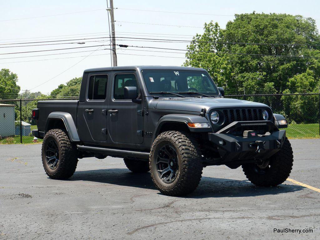 used 2023 Jeep Gladiator car, priced at $46,995
