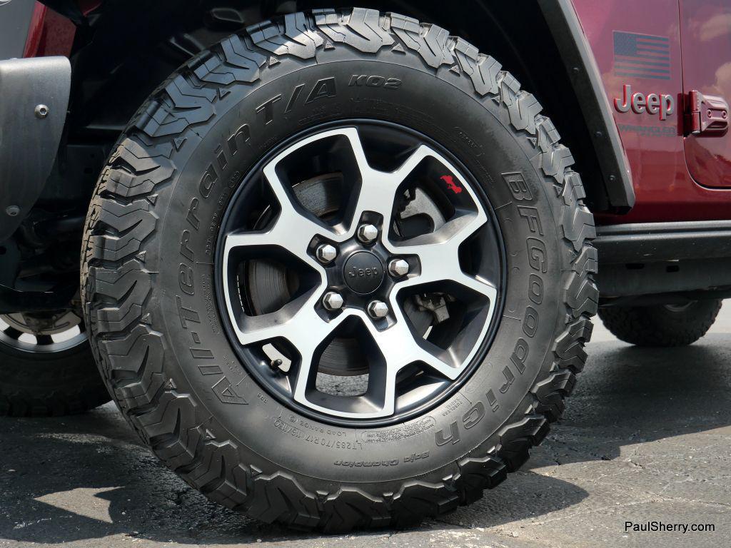 used 2021 Jeep Wrangler Unlimited car, priced at $37,996