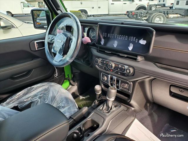 new 2025 Jeep Gladiator car, priced at $45,995