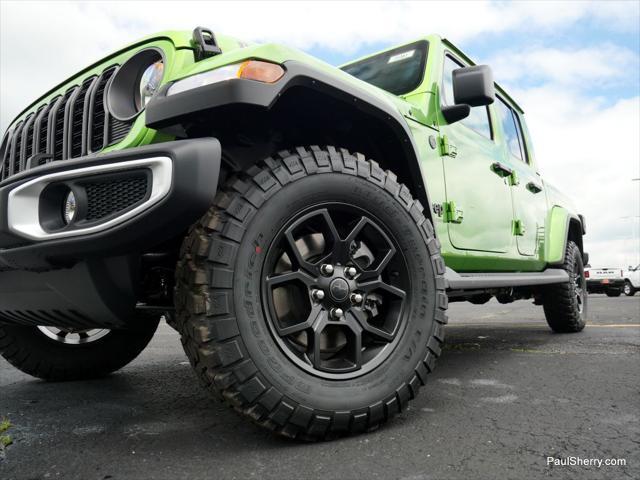 new 2025 Jeep Gladiator car, priced at $45,495
