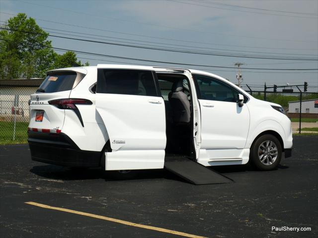 used 2022 Toyota Sienna car, priced at $69,995