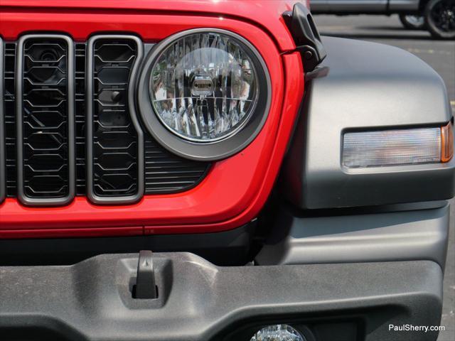new 2025 Jeep Wrangler car, priced at $48,295