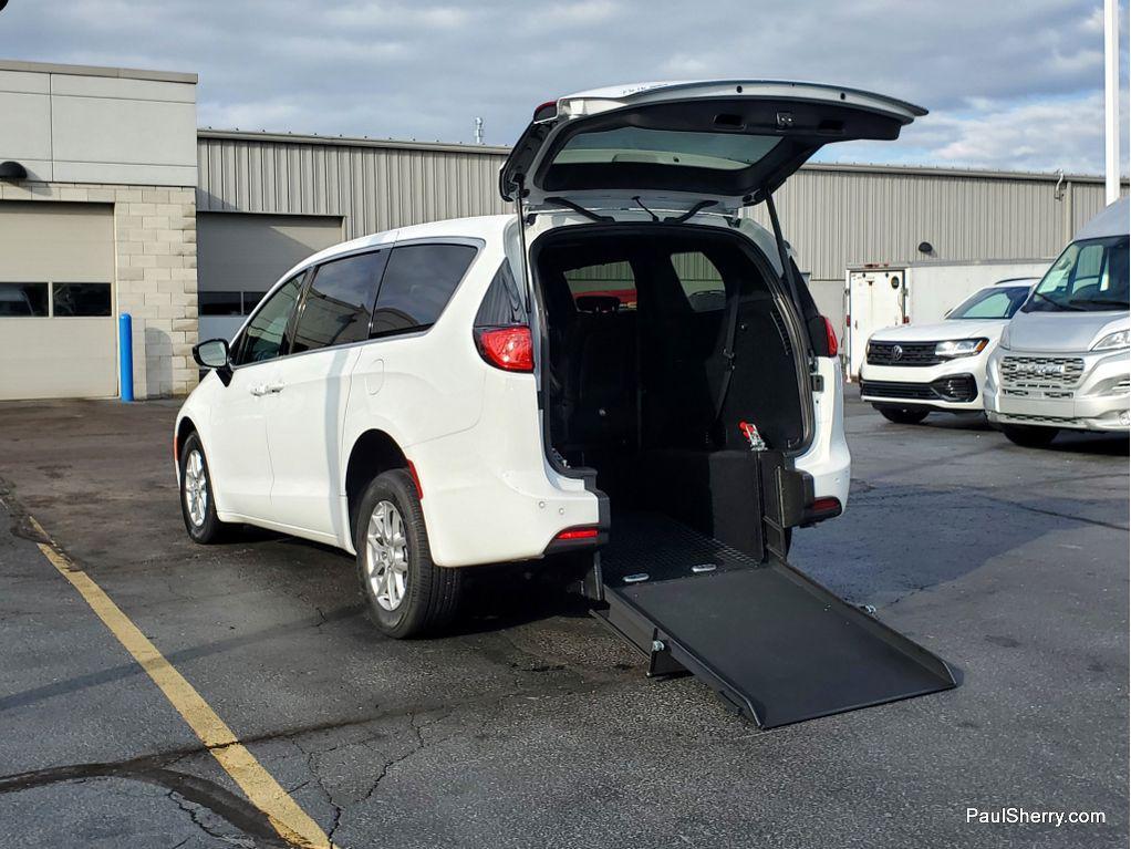 new 2026 Chrysler Voyager car, priced at $59,995