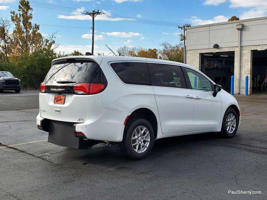 new 2026 Chrysler Voyager car, priced at $59,995