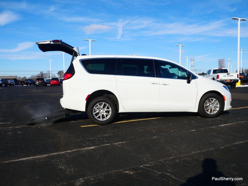 new 2026 Chrysler Voyager car, priced at $59,995