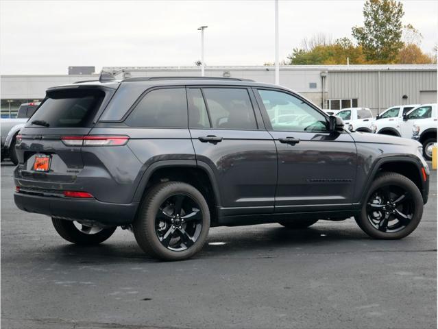 new 2024 Jeep Grand Cherokee car, priced at $48,995