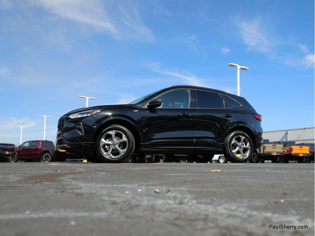 used 2024 Ford Escape car, priced at $24,887