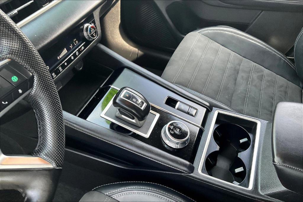 used 2023 Mitsubishi Outlander car, priced at $18,998