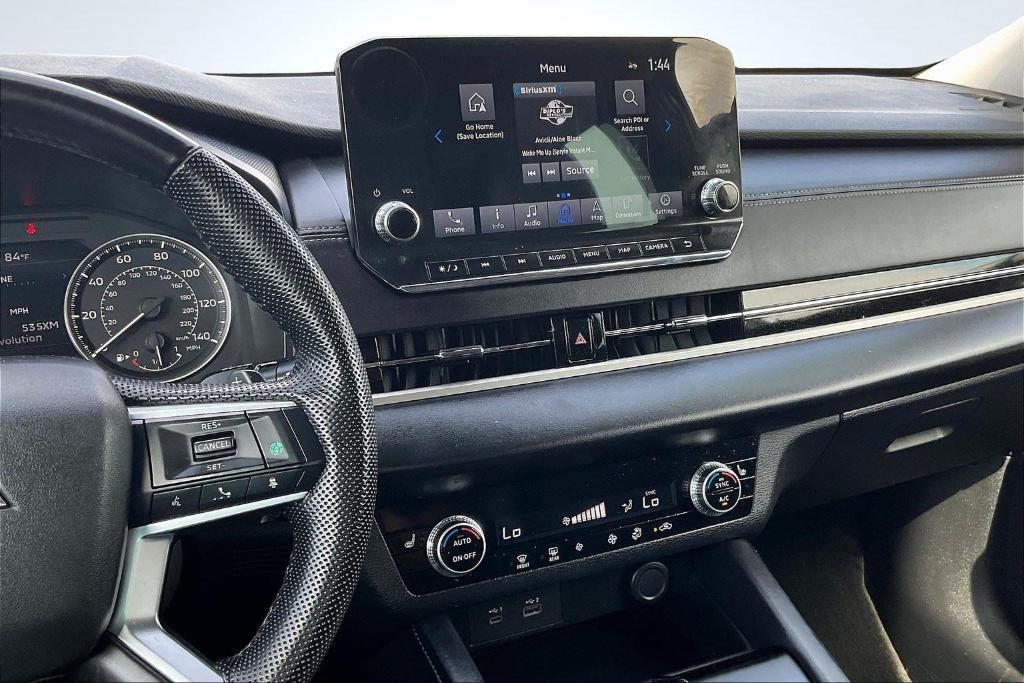 used 2023 Mitsubishi Outlander car, priced at $18,998