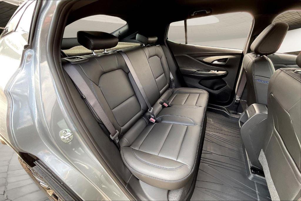 new 2025 Buick Envista car, priced at $27,340