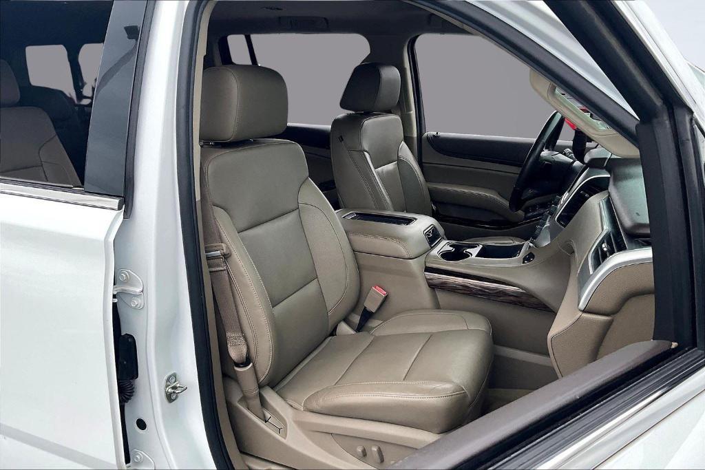 used 2016 GMC Yukon XL car, priced at $23,795