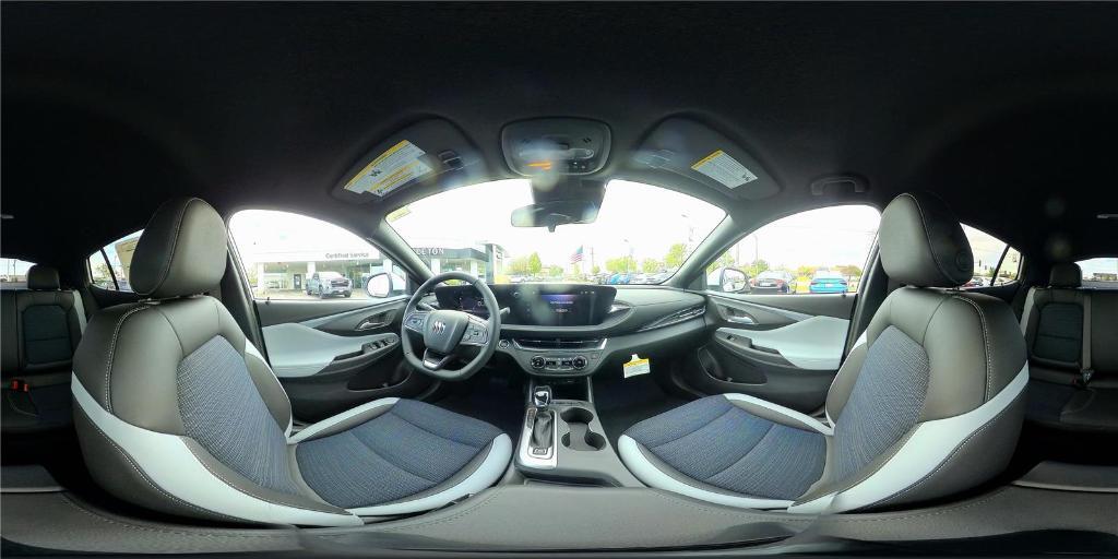 new 2025 Buick Envista car, priced at $24,854