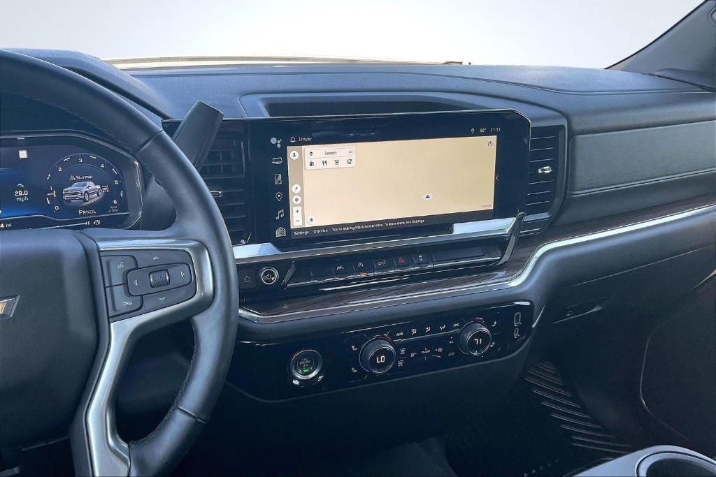 used 2022 Chevrolet Silverado 1500 car, priced at $30,999