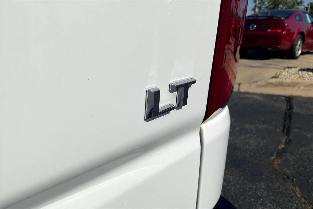 used 2022 Chevrolet Silverado 1500 car, priced at $30,999