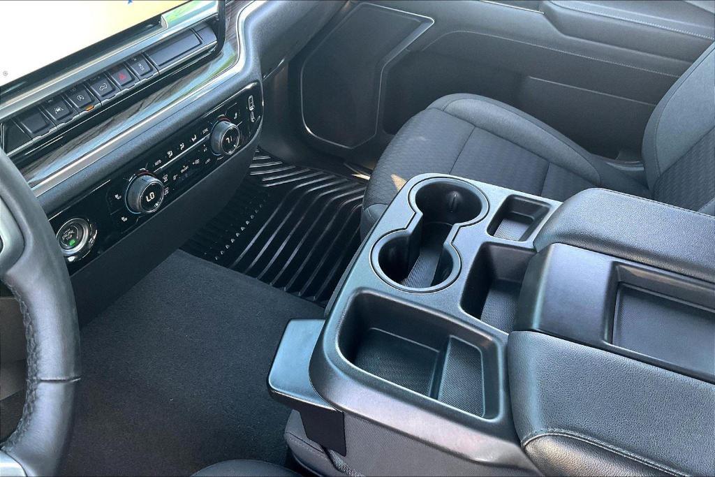 used 2022 Chevrolet Silverado 1500 car, priced at $30,999