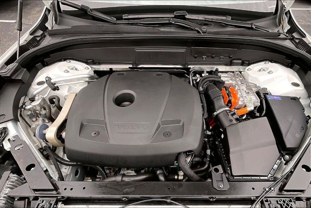 used 2022 Volvo XC60 Recharge Plug-In Hybrid car, priced at $41,995