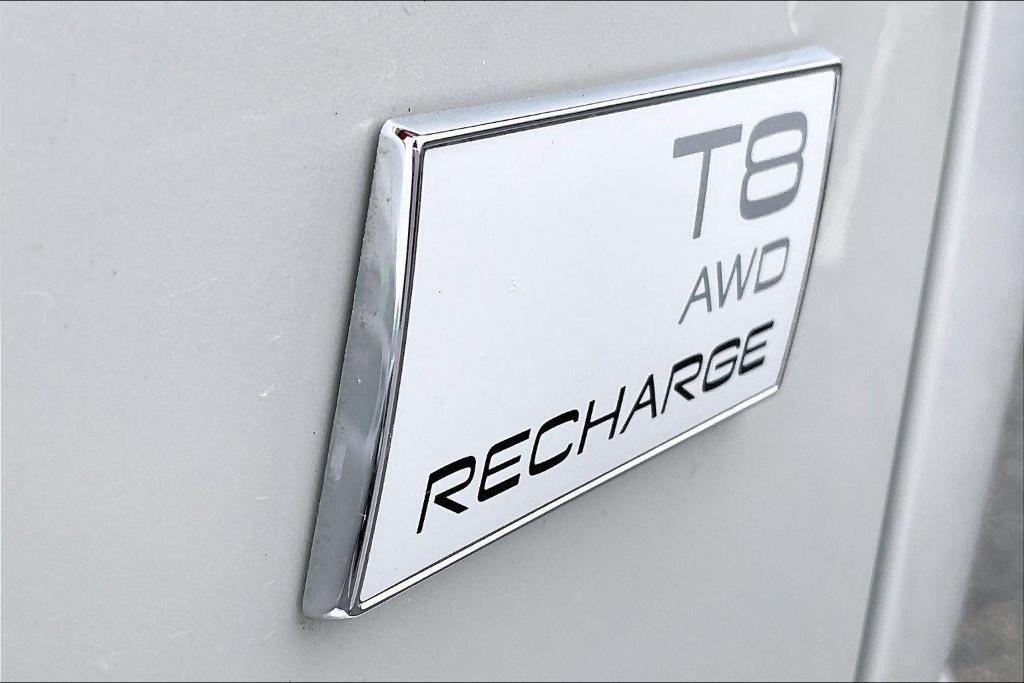 used 2022 Volvo XC60 Recharge Plug-In Hybrid car, priced at $41,995