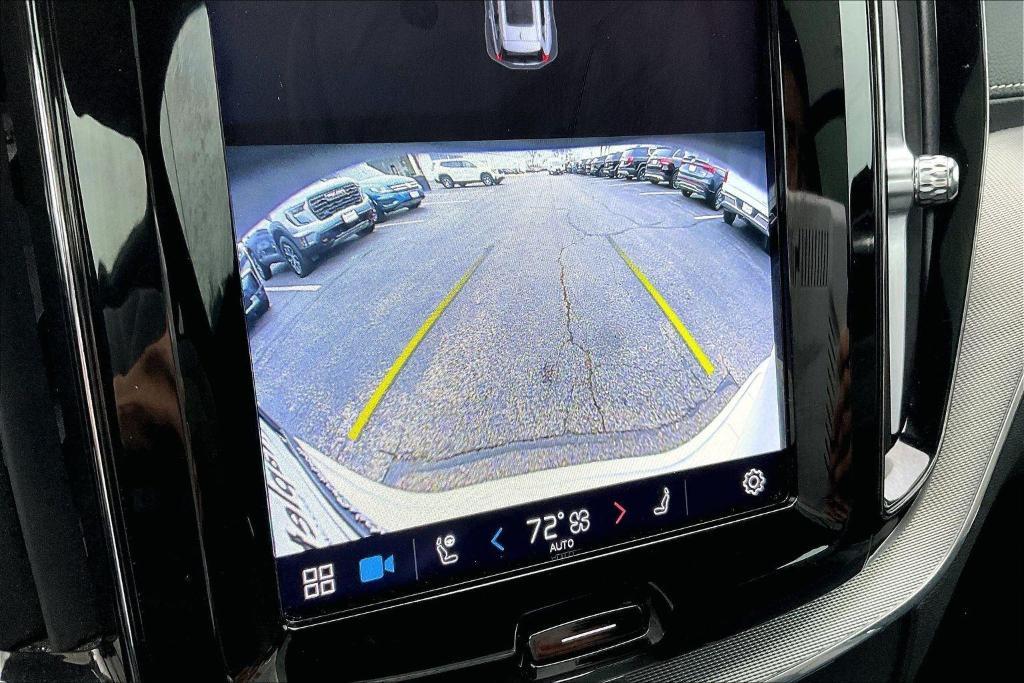 used 2022 Volvo XC60 Recharge Plug-In Hybrid car, priced at $41,995