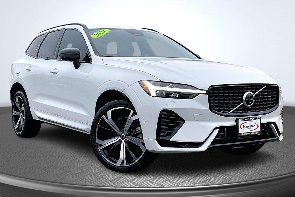 used 2022 Volvo XC60 Recharge Plug-In Hybrid car, priced at $41,995