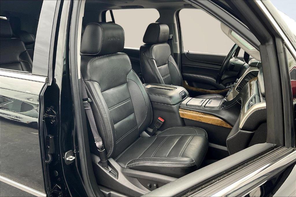 used 2016 GMC Yukon car, priced at $23,995