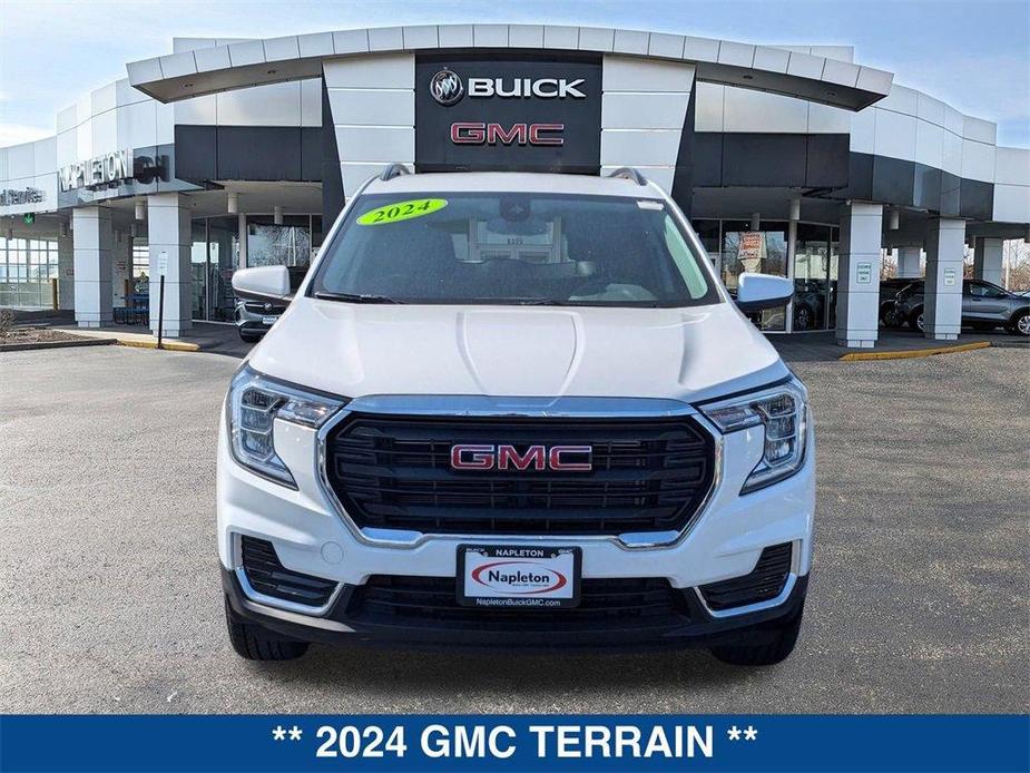 new 2024 GMC Terrain car, priced at $25,570