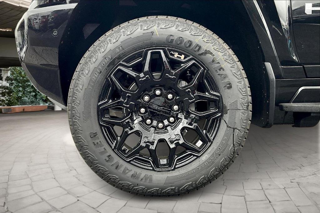 new 2025 GMC HUMMER EV SUV car, priced at $105,440