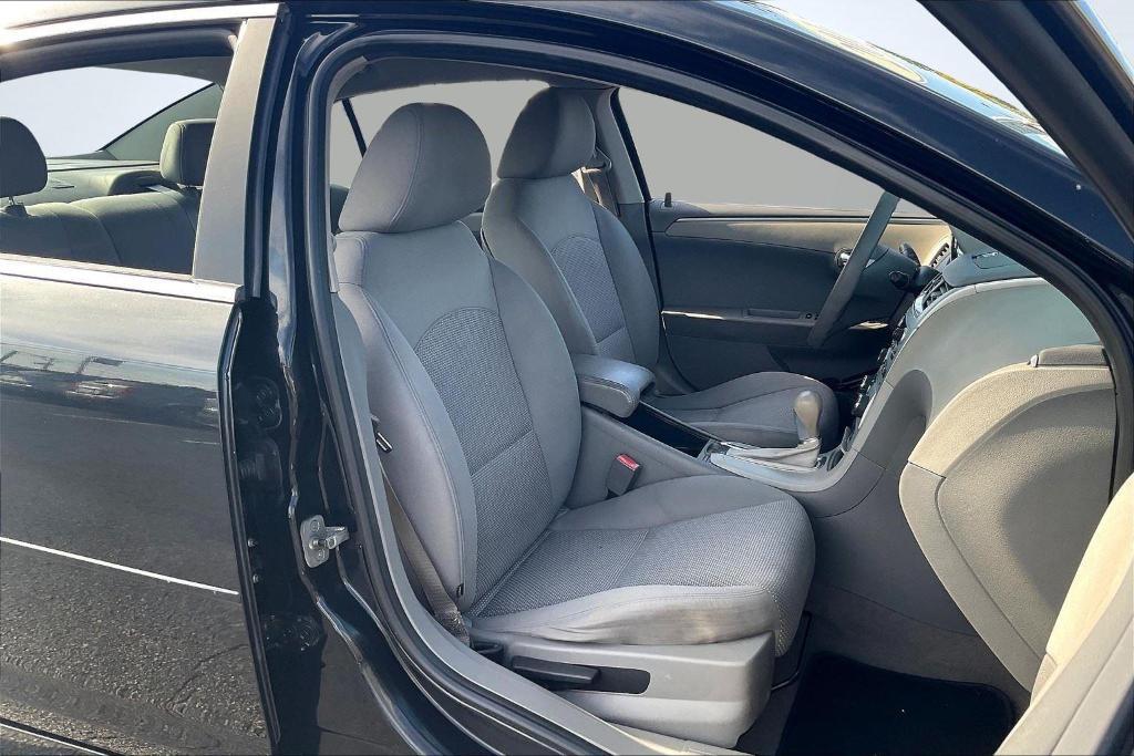 used 2010 Chevrolet Malibu car, priced at $4,450