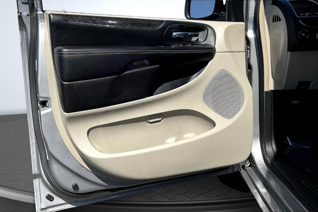used 2013 Chrysler Town & Country car, priced at $8,888