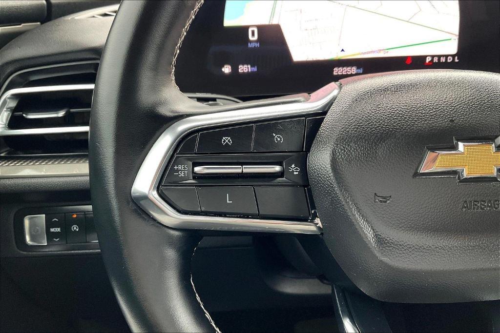 used 2025 Chevrolet Traverse car, priced at $34,249