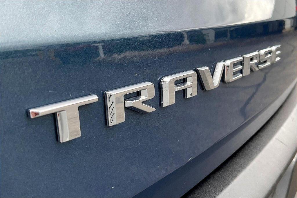 used 2025 Chevrolet Traverse car, priced at $34,249
