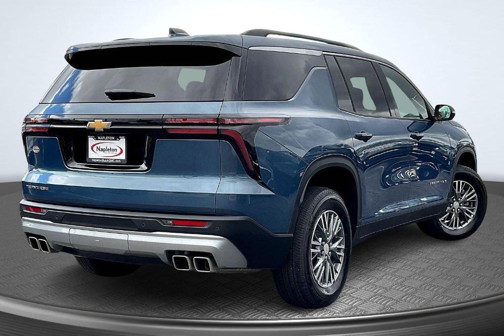 used 2025 Chevrolet Traverse car, priced at $34,249