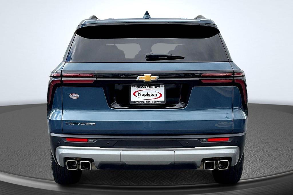 used 2025 Chevrolet Traverse car, priced at $34,249