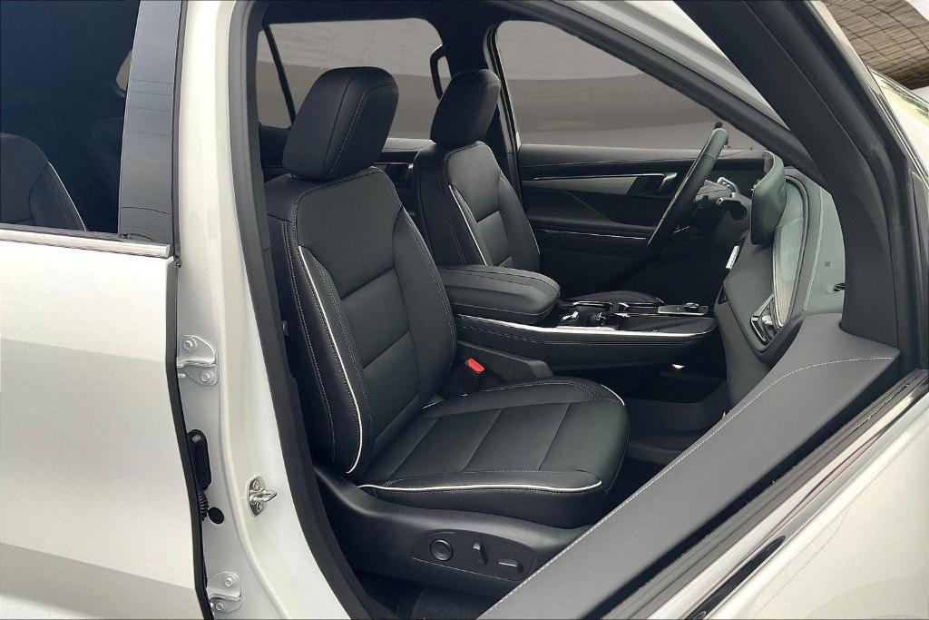 new 2026 Buick Enclave car, priced at $47,828