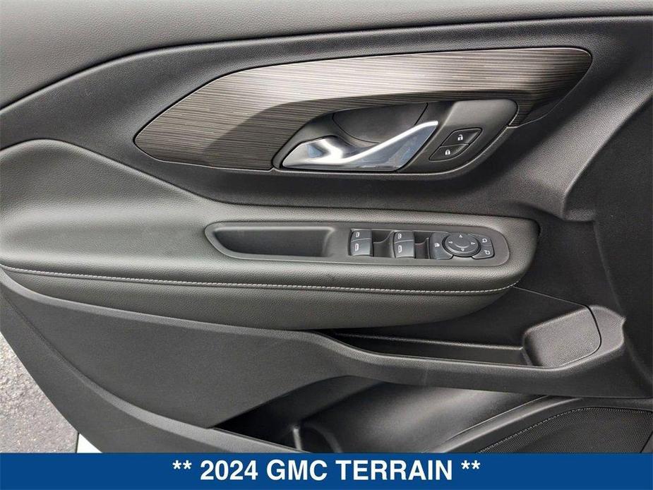 new 2024 GMC Terrain car, priced at $28,665