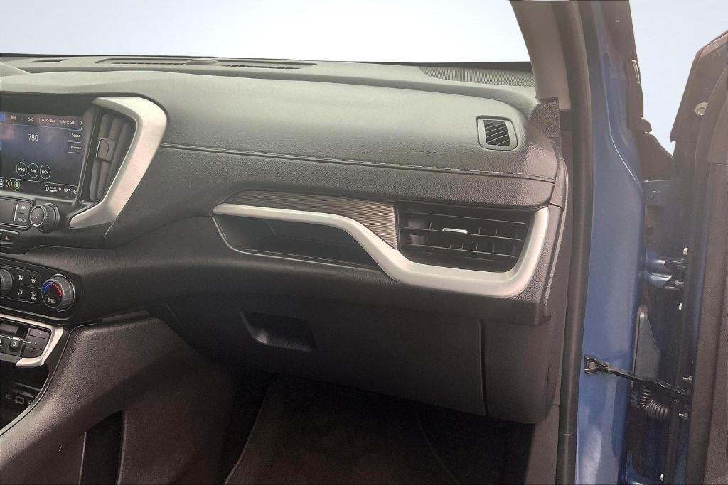 used 2024 GMC Terrain car, priced at $21,999