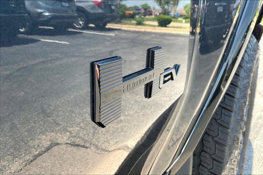 new 2025 GMC HUMMER EV SUV car, priced at $105,570