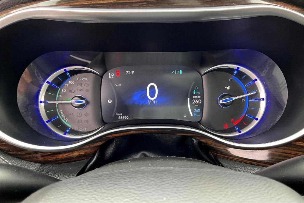 used 2023 Chrysler Pacifica Hybrid car, priced at $28,688