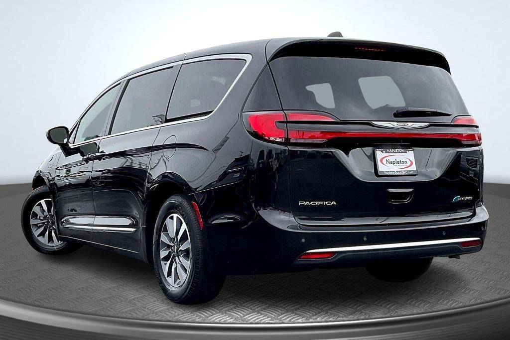 used 2023 Chrysler Pacifica Hybrid car, priced at $28,688