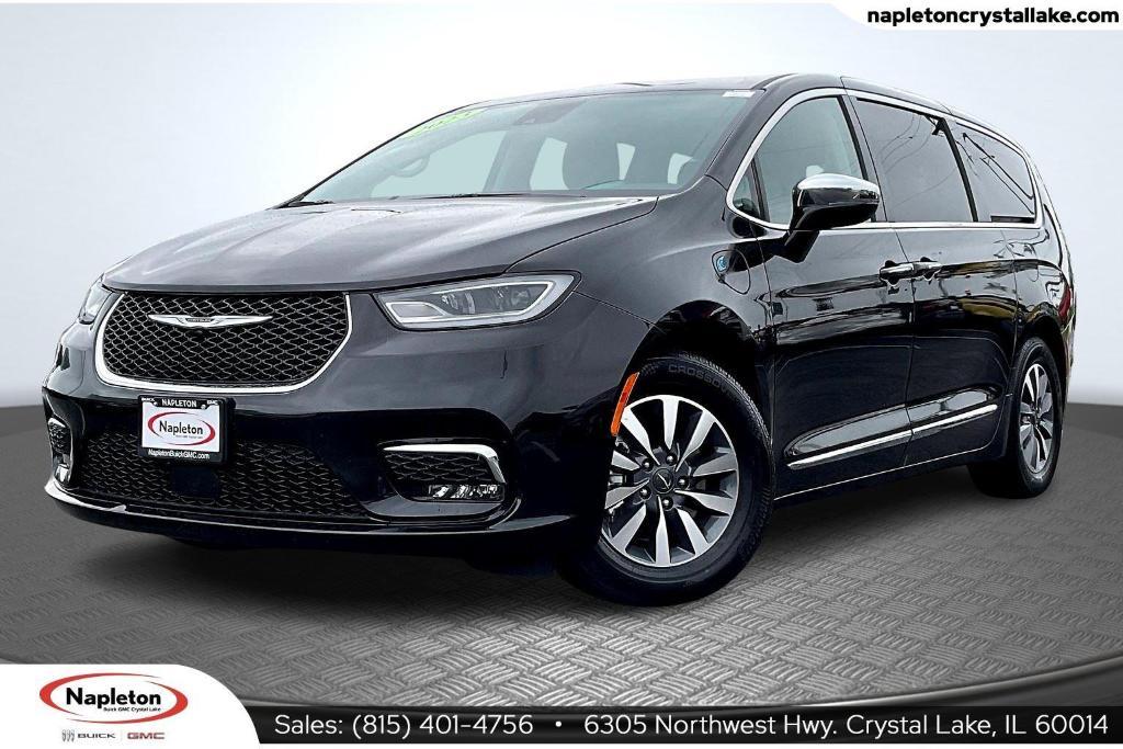 used 2023 Chrysler Pacifica Hybrid car, priced at $28,688