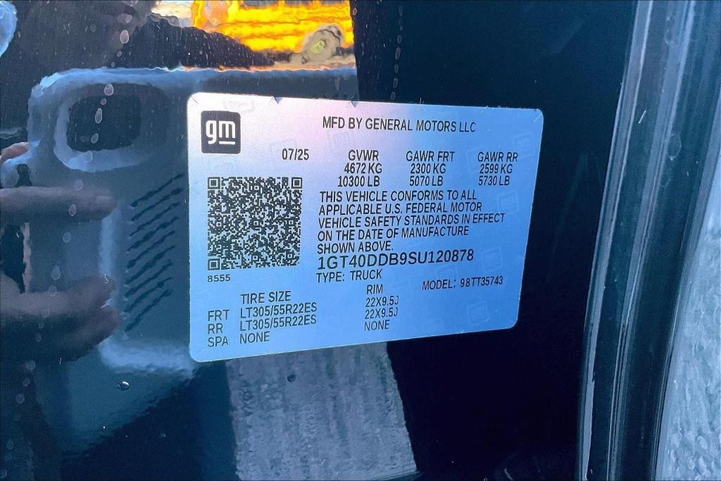 new 2025 GMC HUMMER EV Pickup car, priced at $91,265