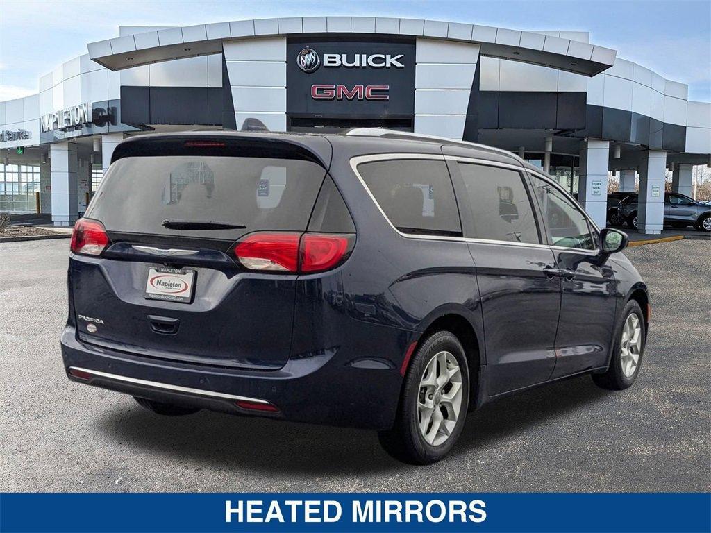 used 2018 Chrysler Pacifica car, priced at $17,995