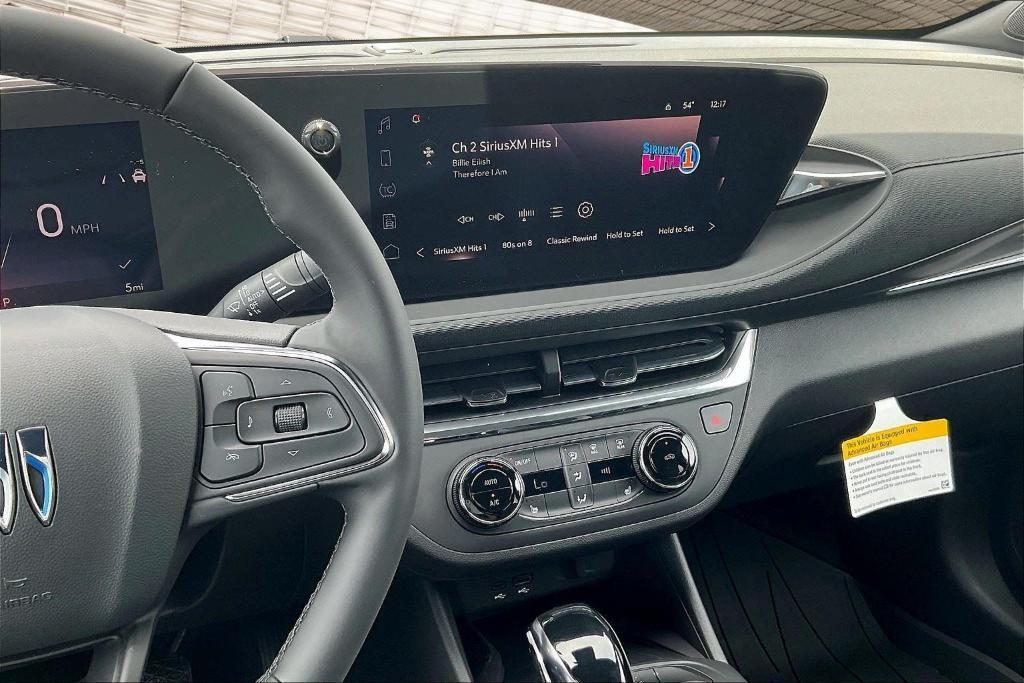 new 2025 Buick Envista car, priced at $27,530