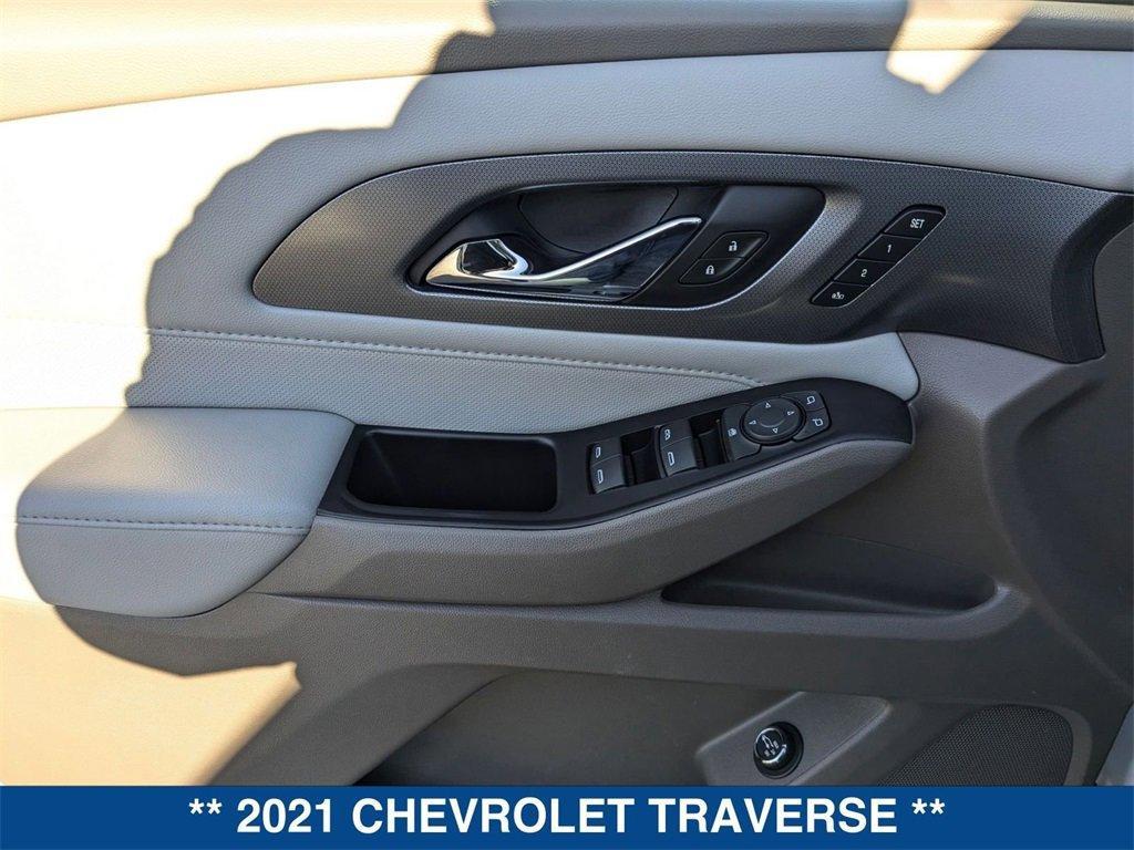 used 2021 Chevrolet Traverse car, priced at $28,999