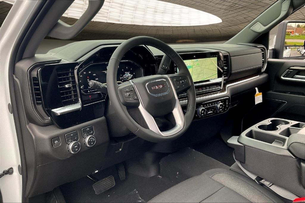 new 2025 GMC Sierra 2500 car, priced at $54,555