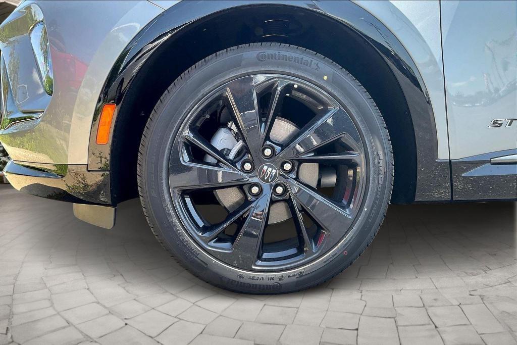 new 2025 Buick Envision car, priced at $41,735