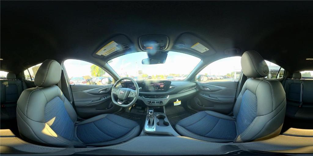 new 2025 Buick Envista car, priced at $25,209