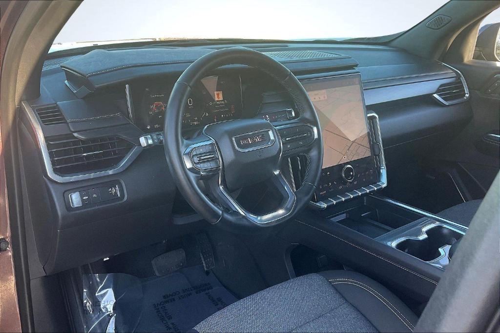 used 2025 GMC Acadia car, priced at $34,895