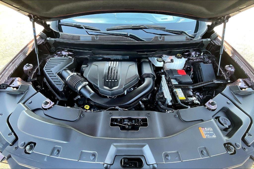 used 2025 GMC Acadia car, priced at $34,895