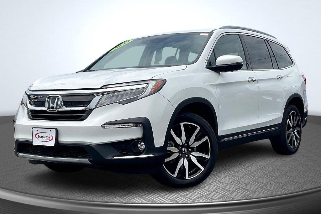 used 2022 Honda Pilot car, priced at $35,655