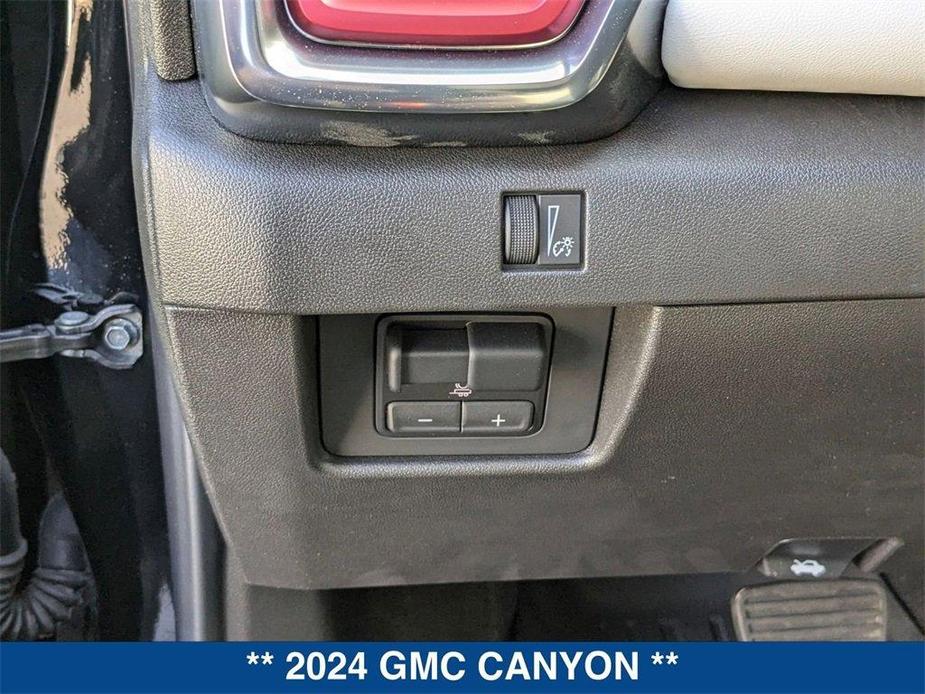 new 2024 GMC Canyon car